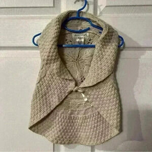 H&M L.O.G.G. Label Of Graded Goods Girls Cream Crochet Knit Vest Size US 4-6